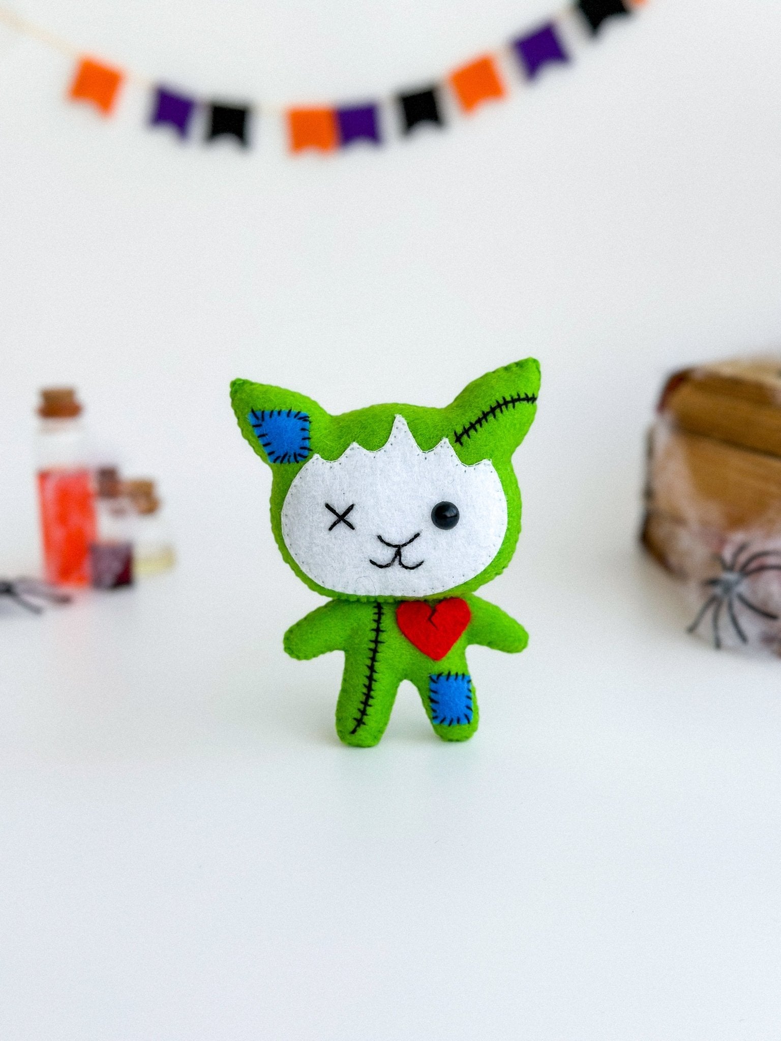 Felt Zombie Cat – Halloween Plush Ornament – Mini Spooky Cat Doll – Green Felt Halloween Decoration - WoollyFox